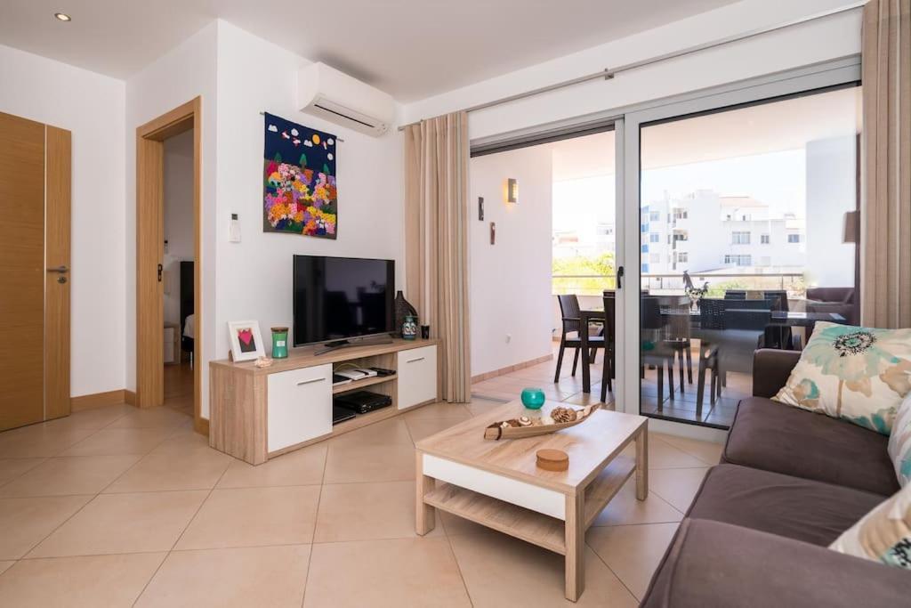 Santo Amaro - D Apartment *